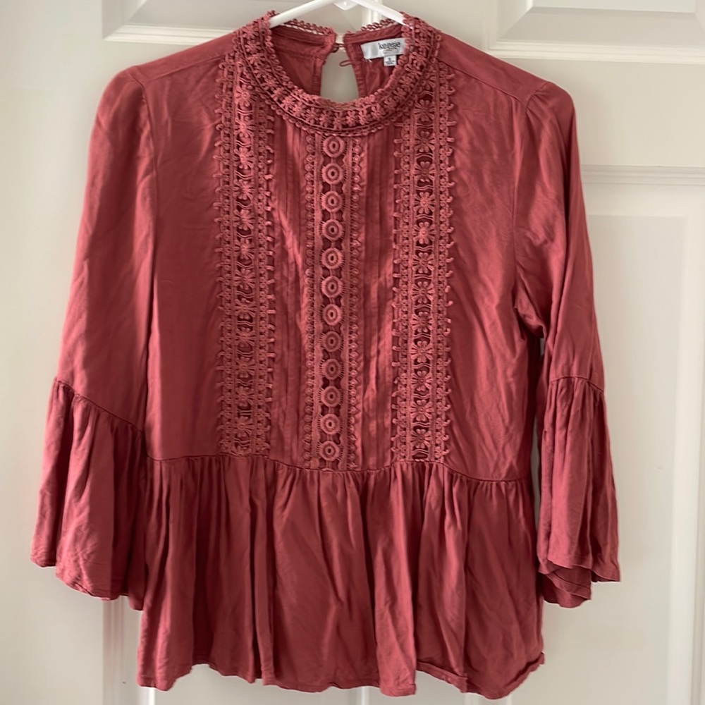 Burnt Sienna blouse with bell shaped sleeves and pleated decorative front. NWOT